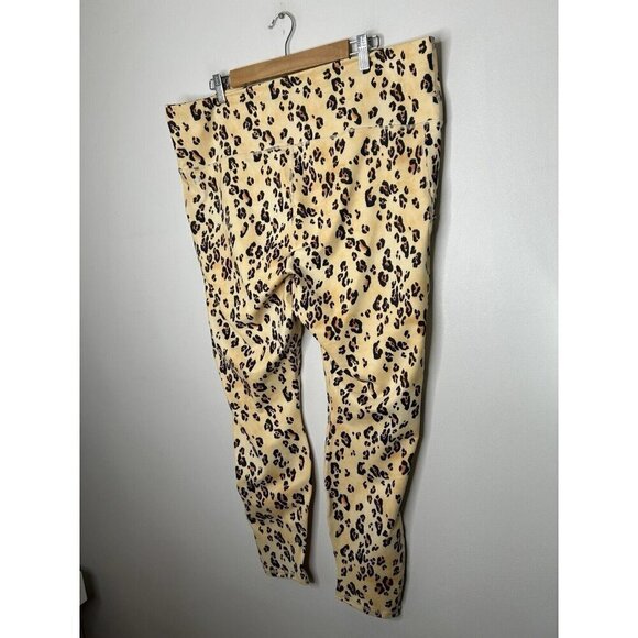 Fabletics Leggings PowerHold High-Waisted Animal Print Cheetah Brown Size 3X NWT - Picture 6 of 10